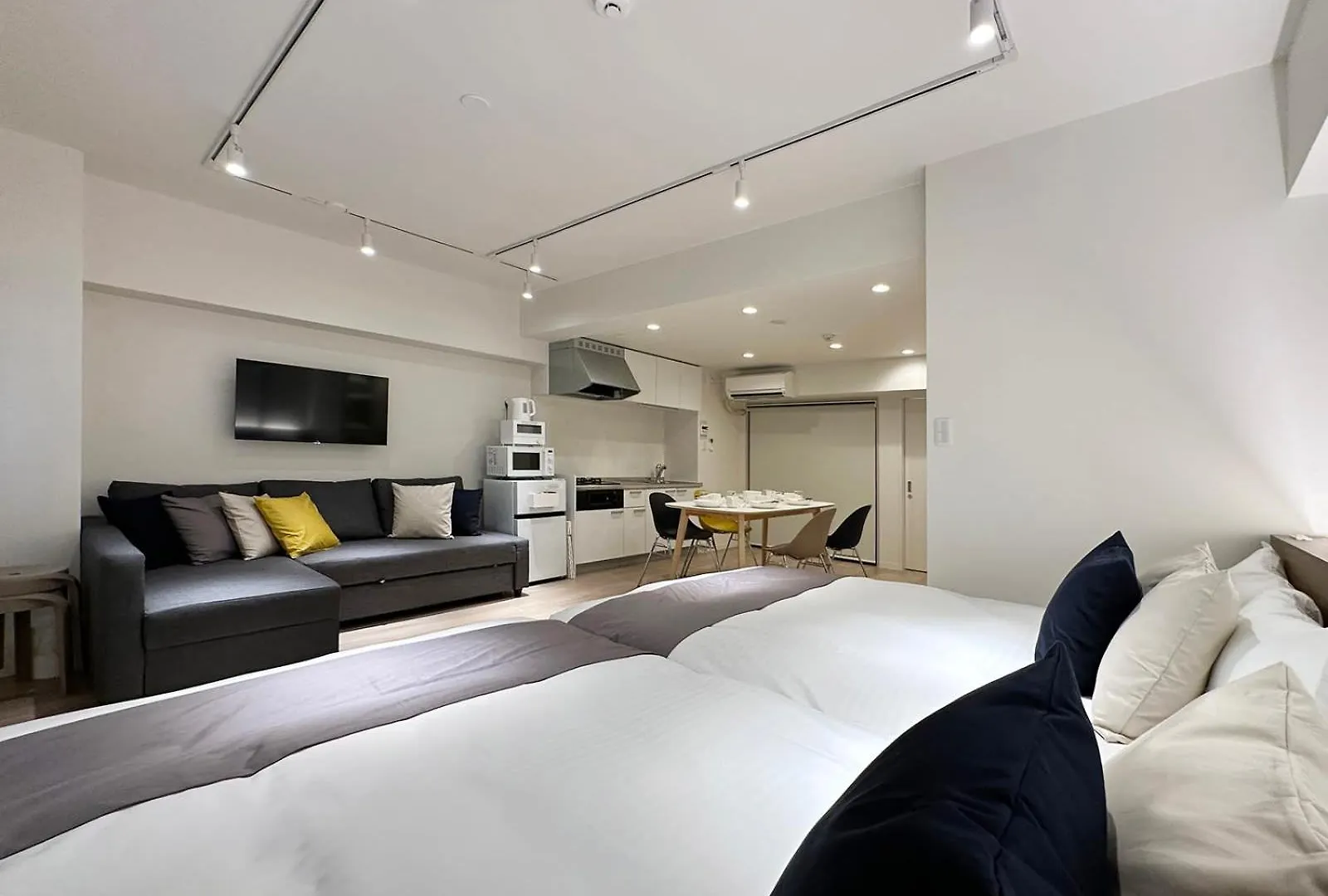 F Style Namiki Apartment Hiroshima 0*,
